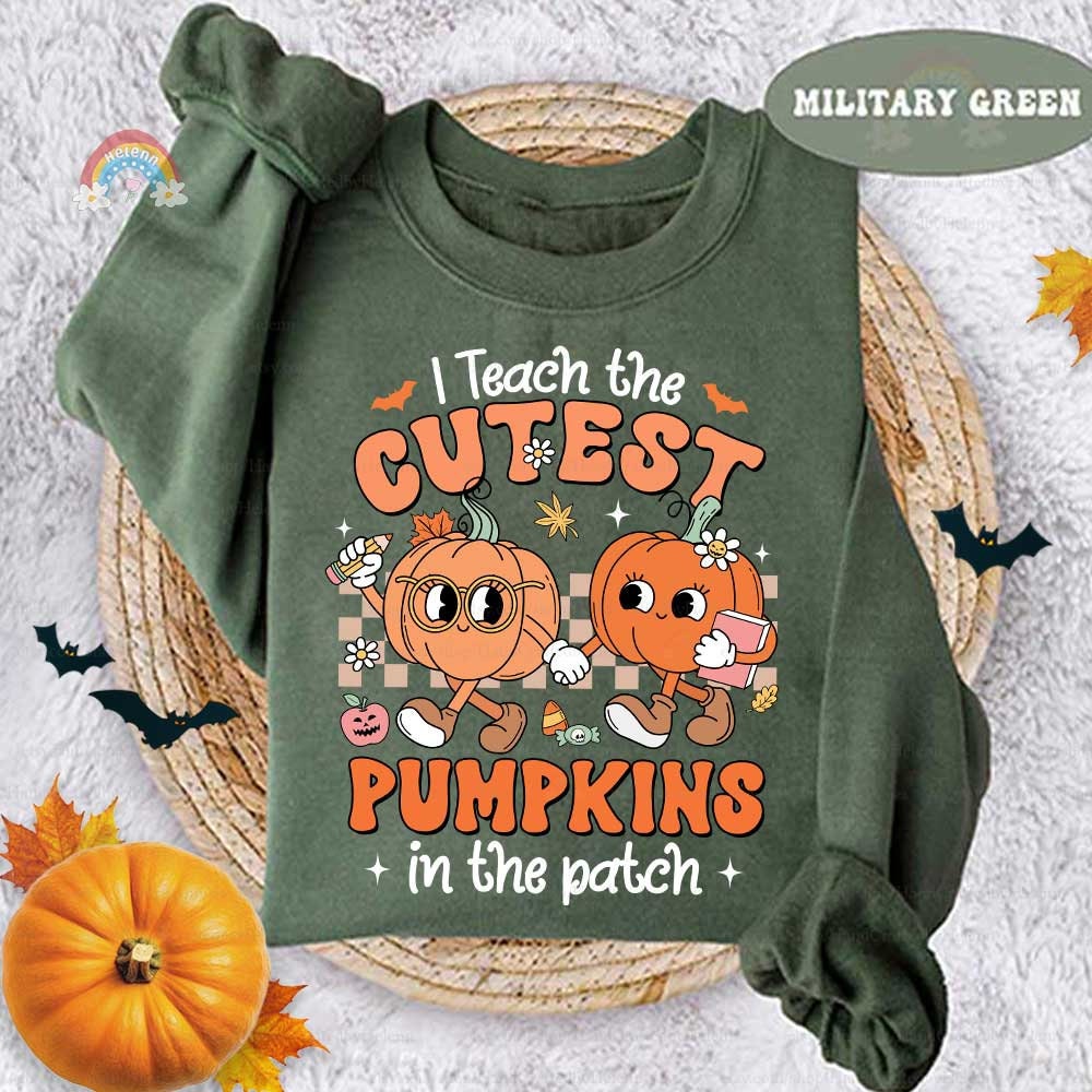 Teacher Halloween Shirt, I Teach The Cutest Pumpkins In The Patch, Pumpkin Teacher Fall Shirt Retro Spooky Teacher, Halloween Teacher Gift
