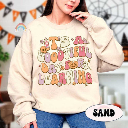 Teacher Halloween Shirt, It's A Beautiful Day For Learning, Trick Or Teach, Spooky Teacher, Kindergarten Teacher, Teacher Halloween Gift