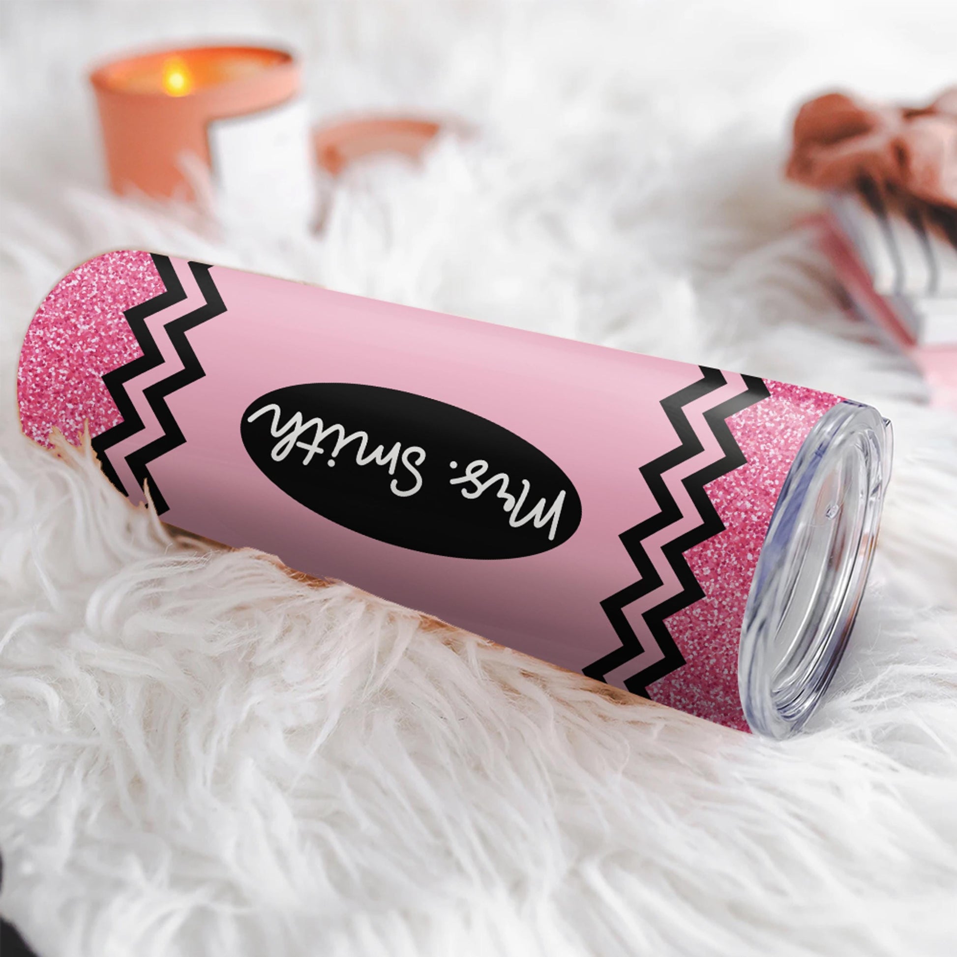 Teachers deserve sparkle too! ✨ Surprise your favorite educator with a personalized glitter tumbler they’ll love using every day. Add their name and make it truly theirs!