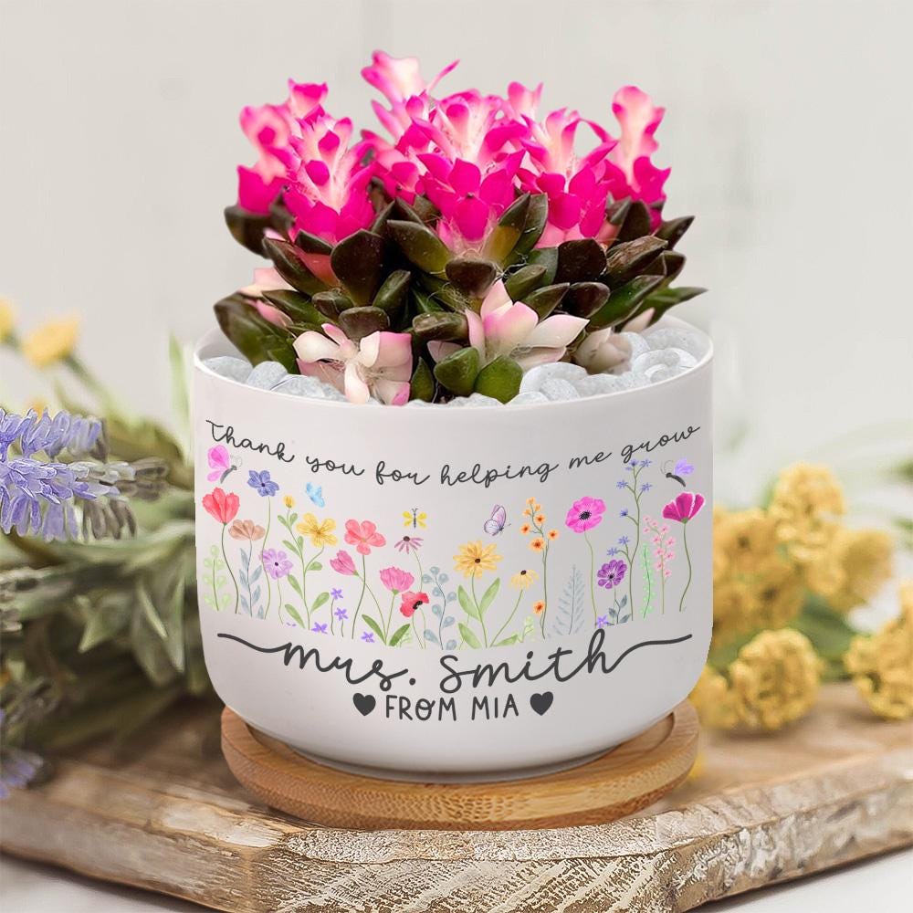 Custom Flower Pot for Teacher, Back To School, Thank You for Helping Me Grow Plant Pot, Teacher Appreciation Gift, Thank You Teacher Gifts