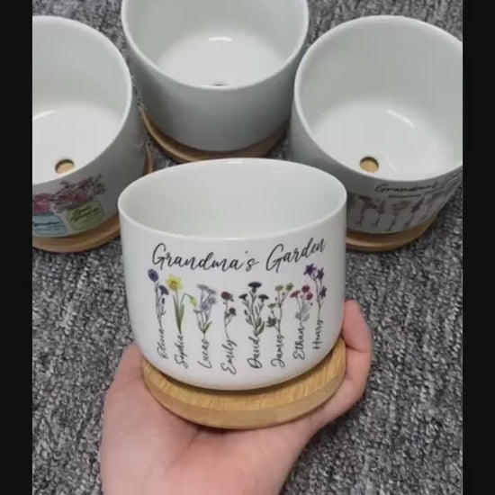 Personalized Teacher Plant Pot, Helping Little Minds Grow, Teacher Gift, Plant Pot Gift Teacher, Back To School, Teacher Appreciation Gift